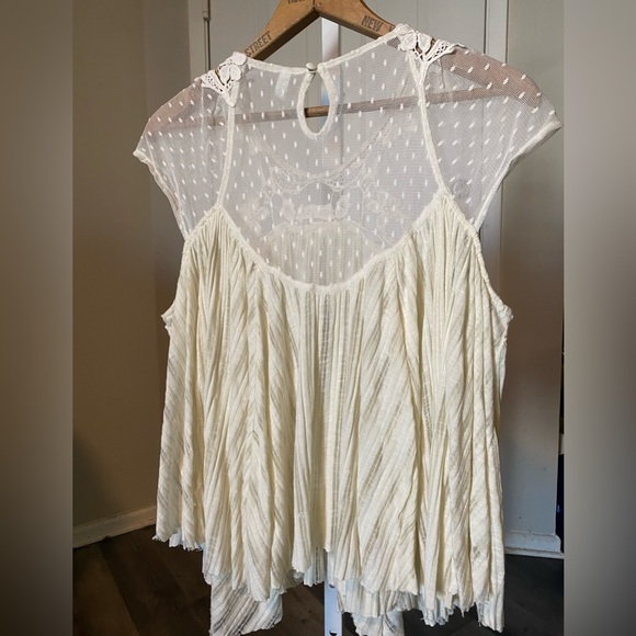 FREE PEOPLE BLOUSE - Picture 3 of 3